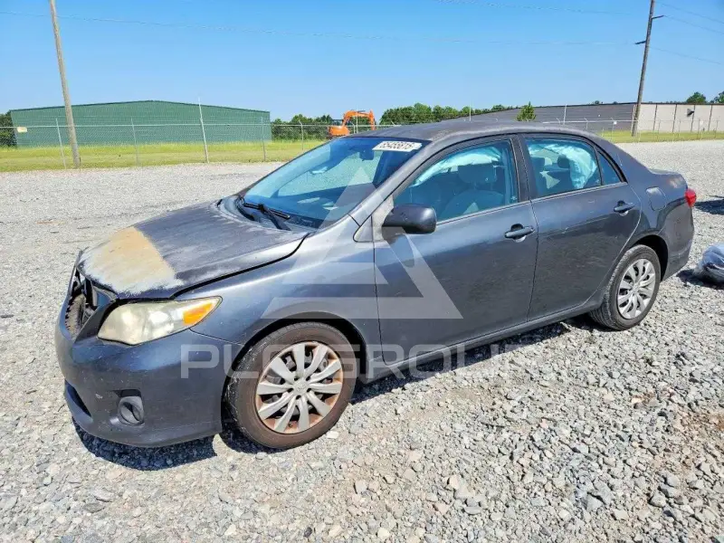 2012 Toyota COROLLA фото