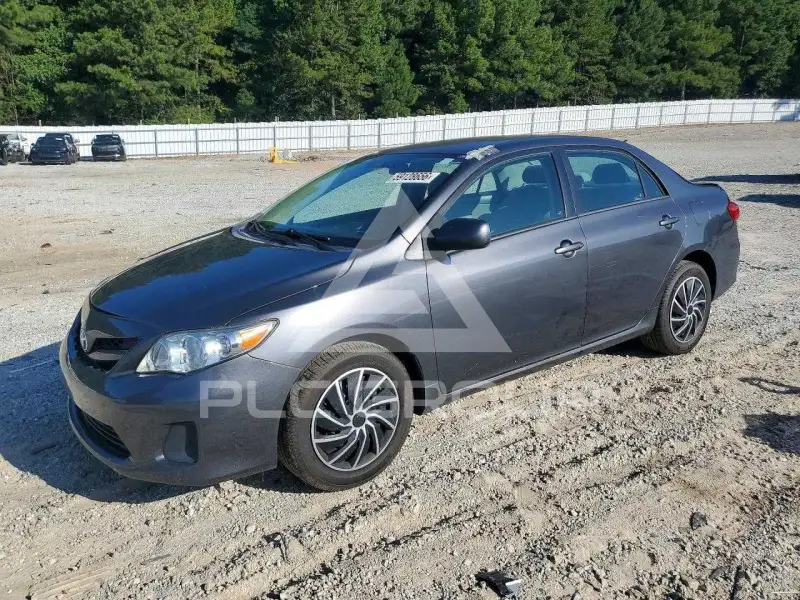 2012 Toyota COROLLA фото