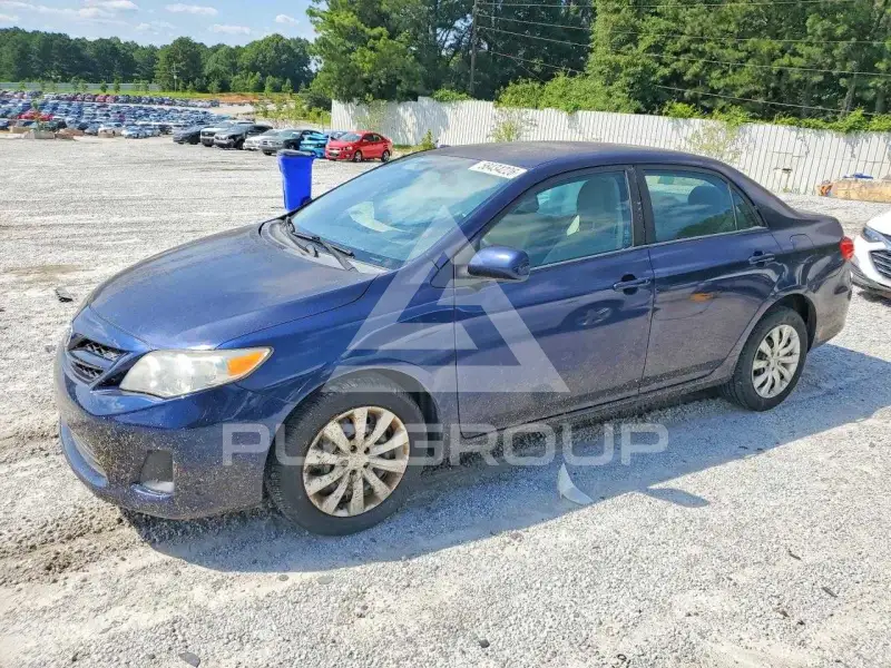 2012 Toyota COROLLA фото