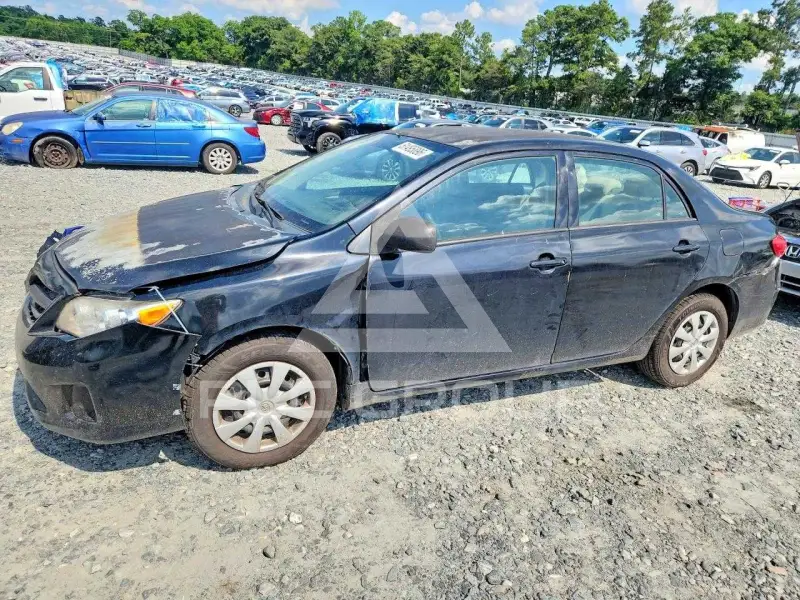 2012 Toyota COROLLA фото