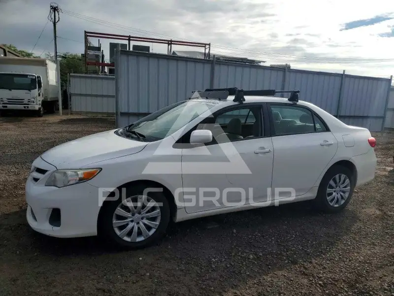 2012 Toyota COROLLA фото