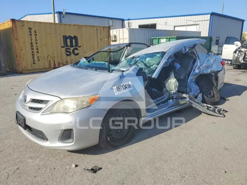 2012 Toyota COROLLA photo