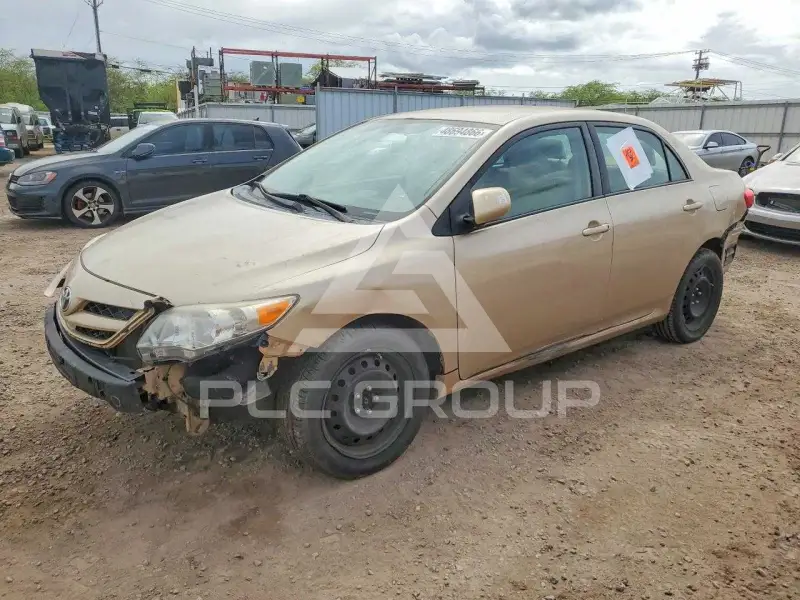 2012 Toyota COROLLA фото