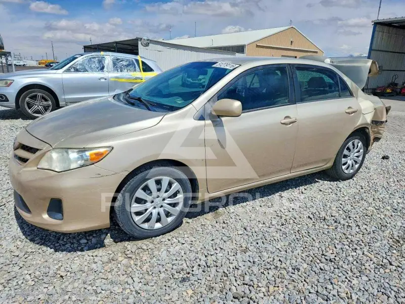 2012 Toyota COROLLA фото