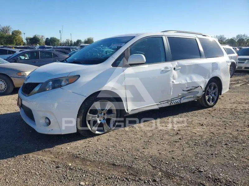 2012 Toyota SIENNA фото