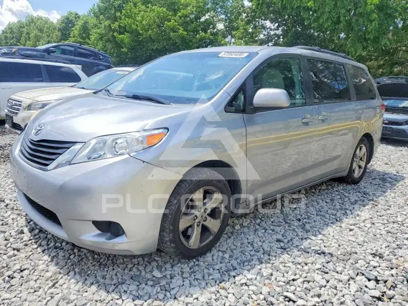 2012 Toyota SIENNA фото
