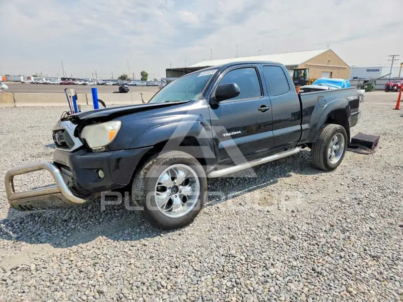 2012 Toyota TACOMA photo