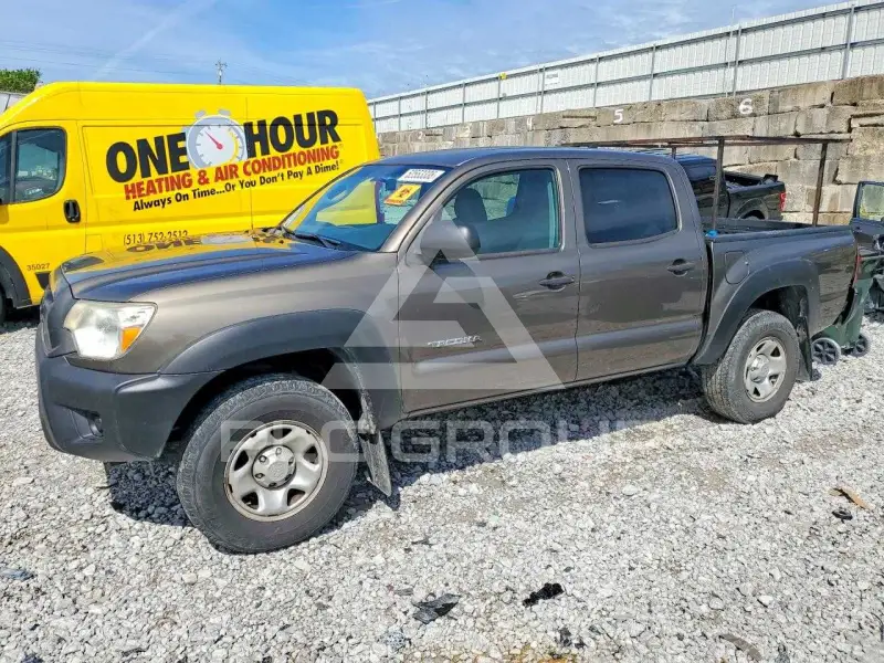 2012 Toyota TACOMA photo