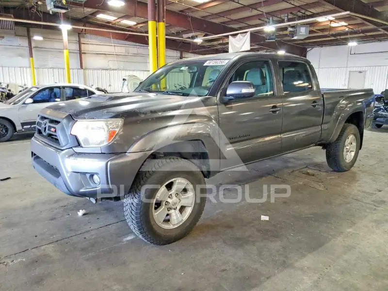 2012 Toyota TACOMA photo