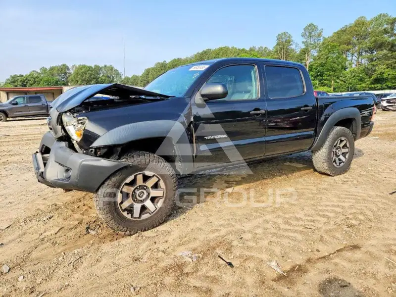 2012 Toyota TACOMA photo