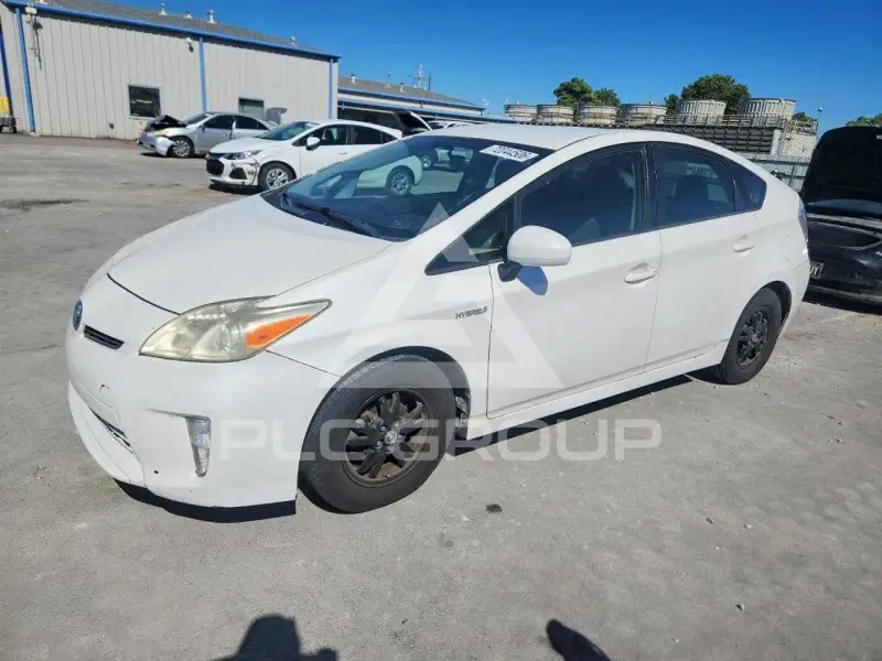 2012 Toyota PRIUS фото