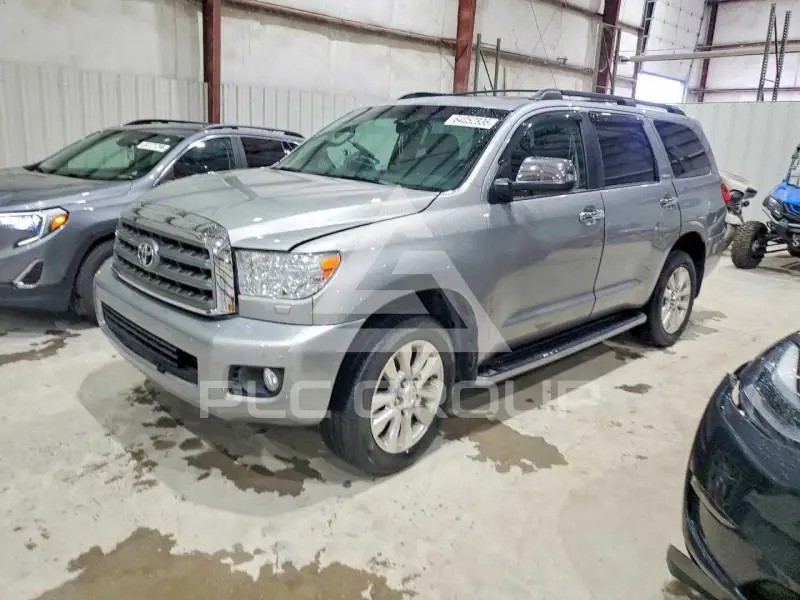 2012 Toyota SEQUOIA фото