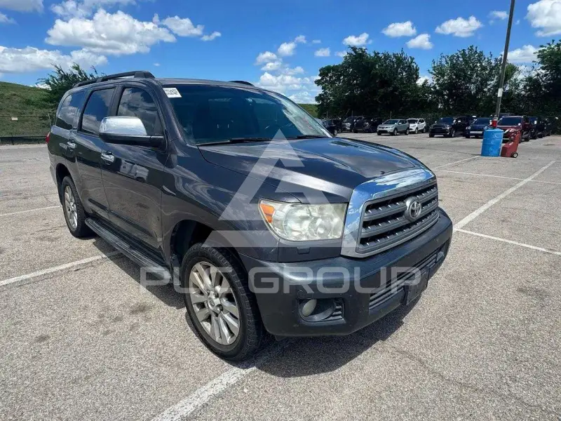 2012 Toyota SEQUOIA photo