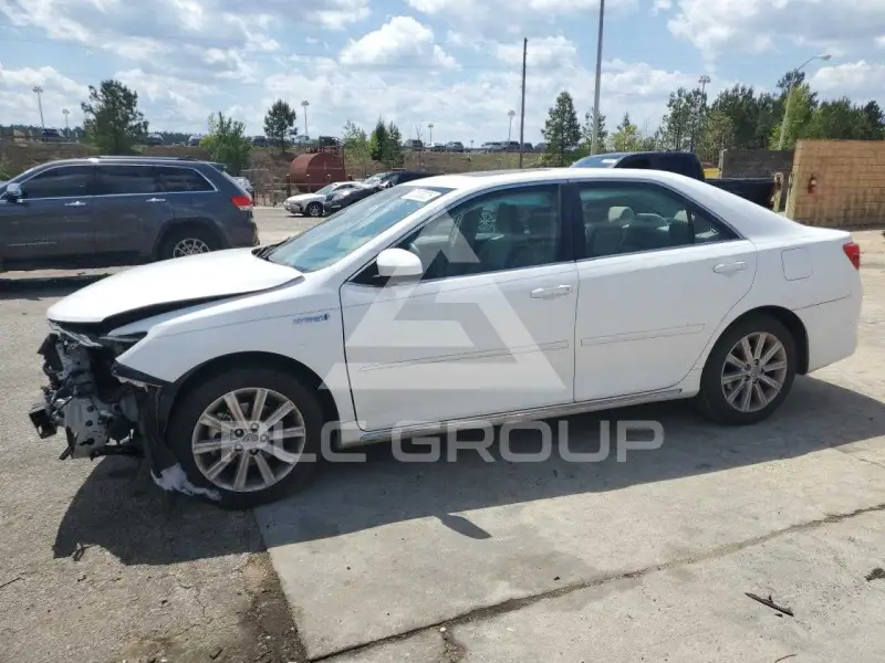 2012 Toyota CAMRY photo