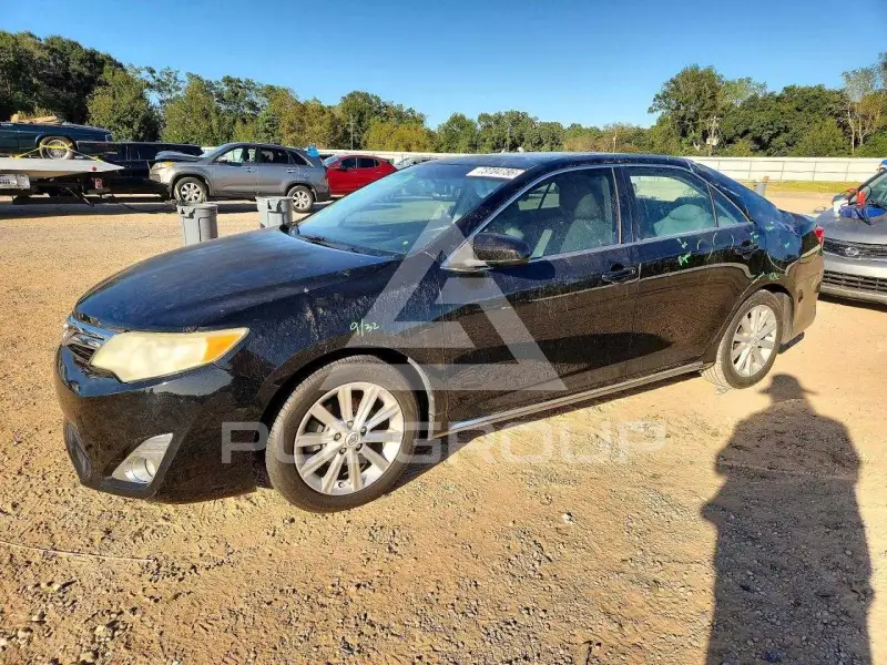 2012 Toyota CAMRY фото