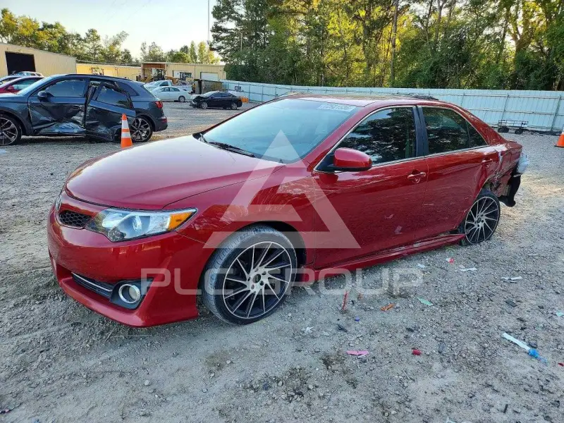 2012 Toyota CAMRY фото