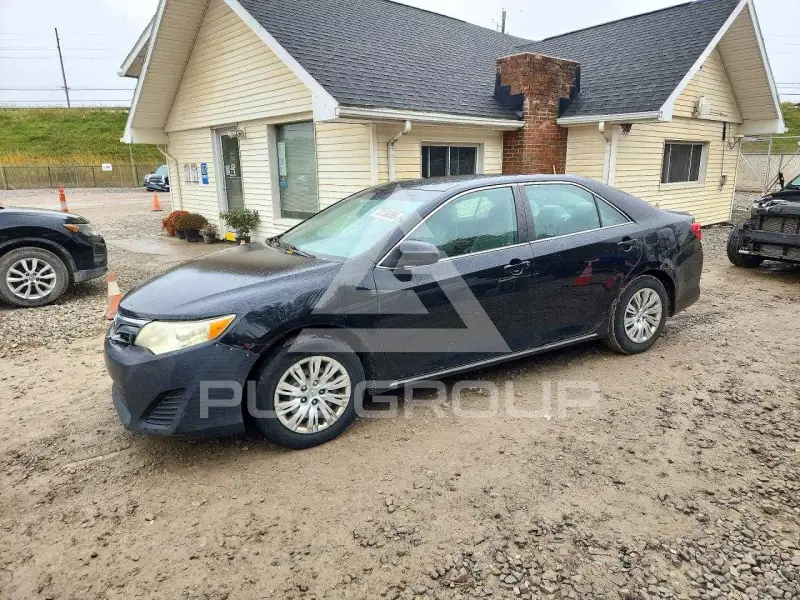 2012 Toyota CAMRY photo