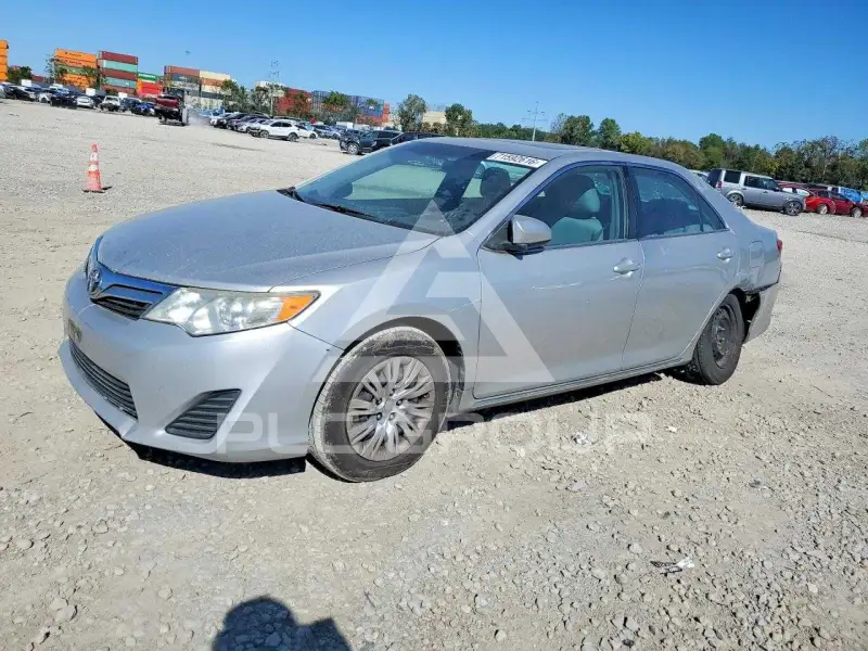 2012 Toyota CAMRY фото