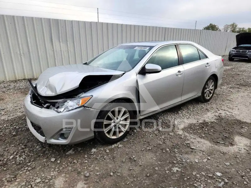2012 Toyota CAMRY photo