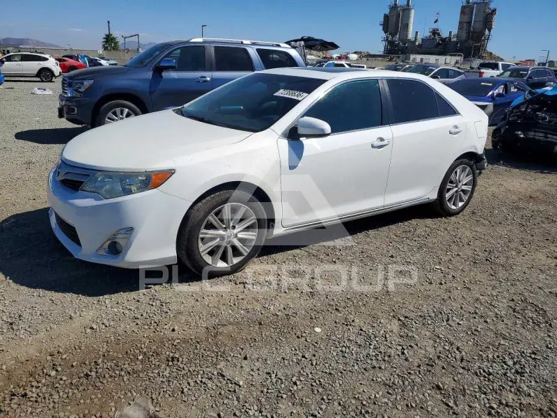2012 Toyota CAMRY photo