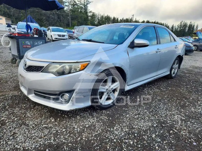 2012 Toyota CAMRY photo