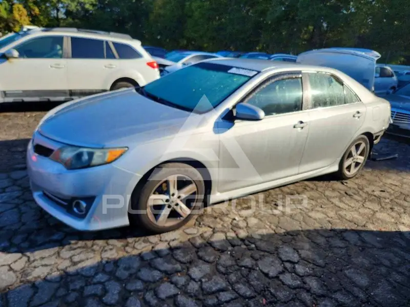 2012 Toyota CAMRY photo
