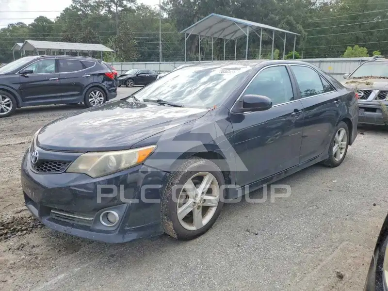 2012 Toyota CAMRY фото
