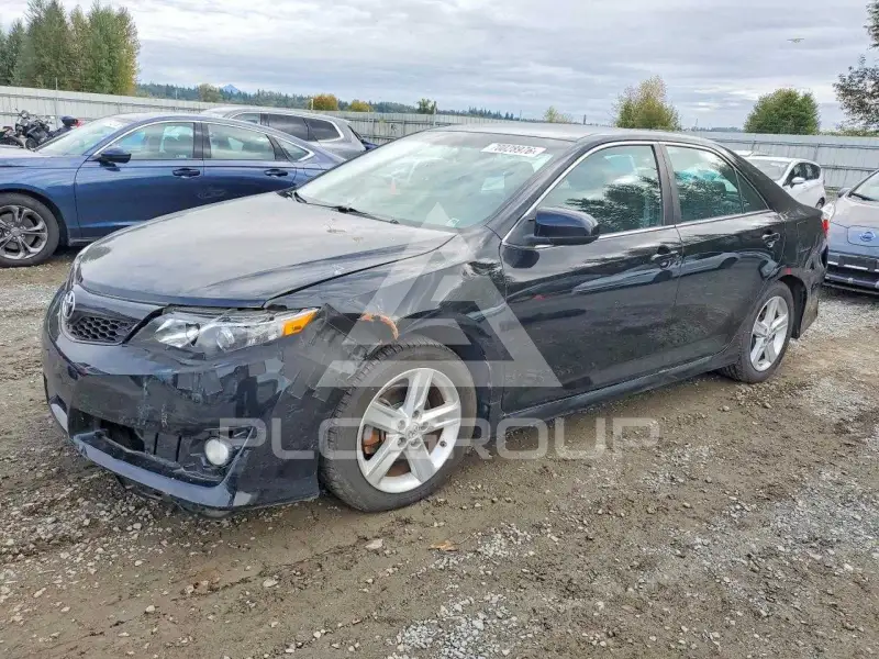 2012 Toyota CAMRY photo