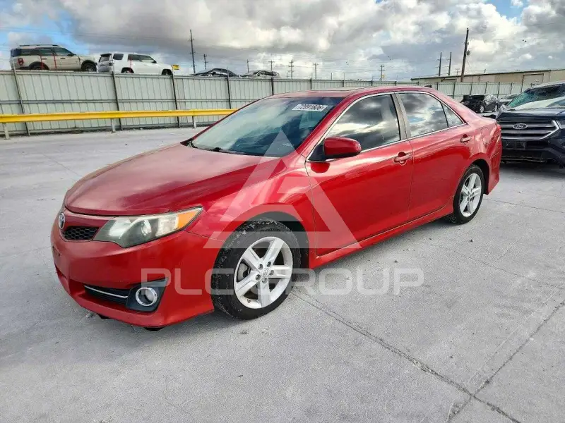 2012 Toyota CAMRY photo