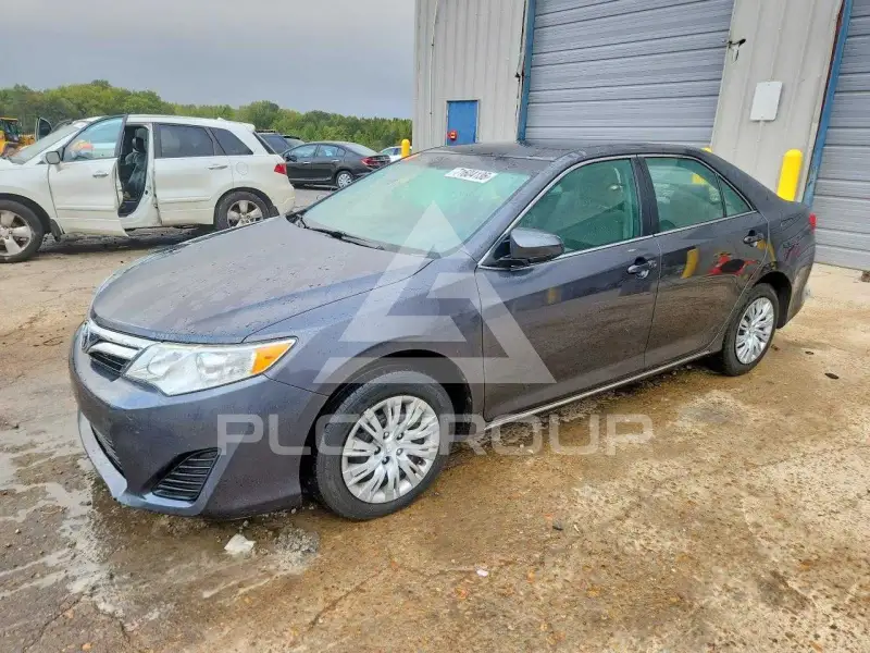 2012 Toyota CAMRY photo