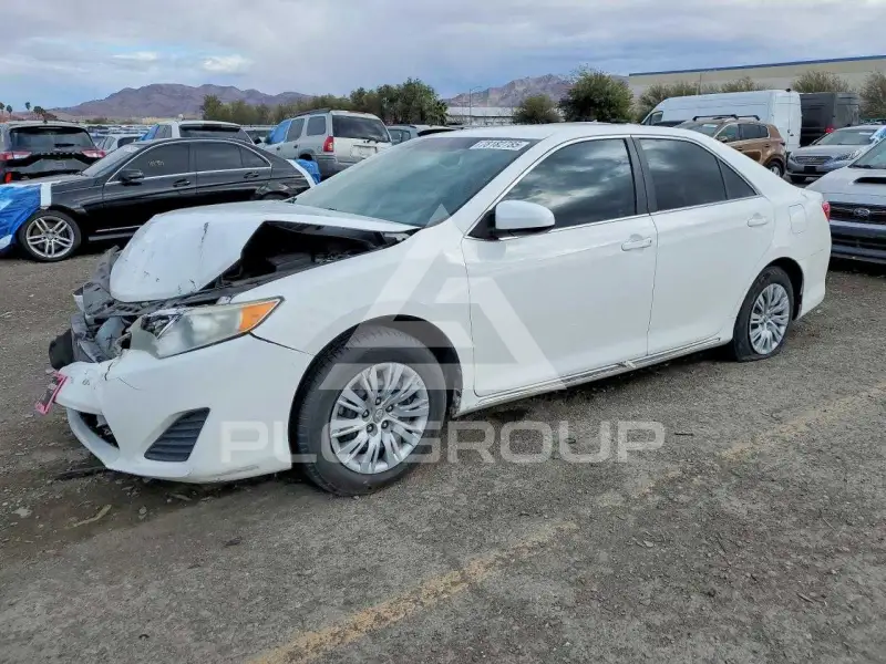 2012 Toyota CAMRY photo