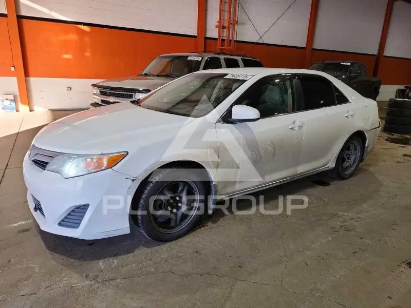 2012 Toyota CAMRY фото
