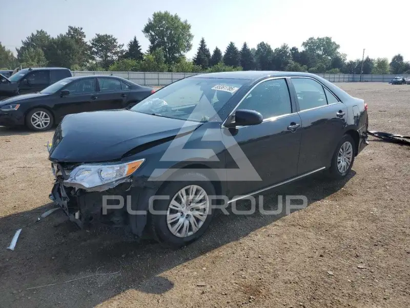 2012 Toyota CAMRY фото