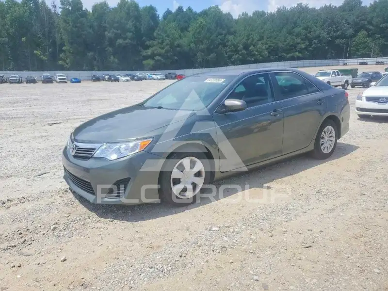 2012 Toyota CAMRY фото