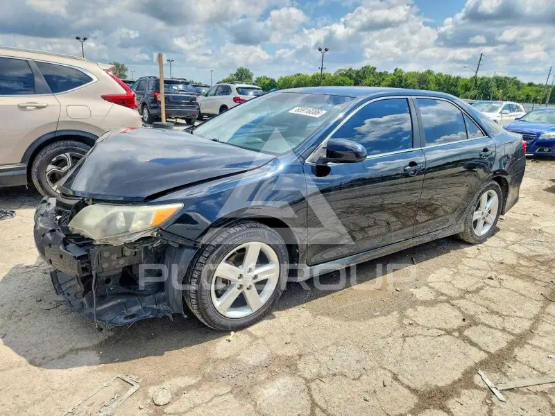 2012 Toyota CAMRY фото
