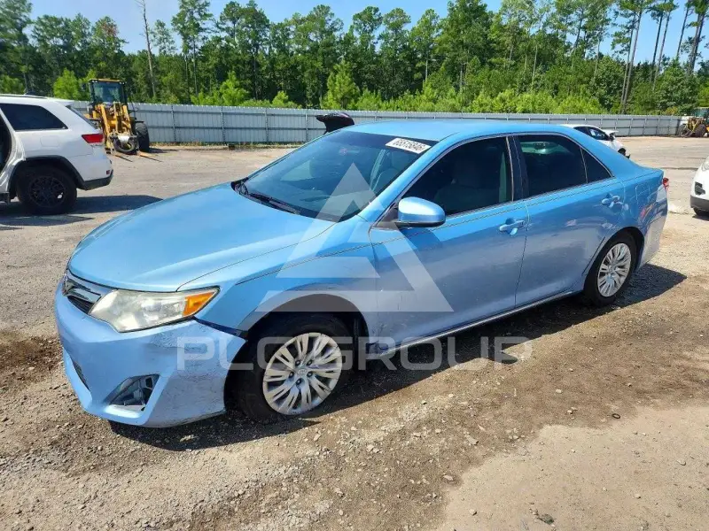 2012 Toyota CAMRY photo