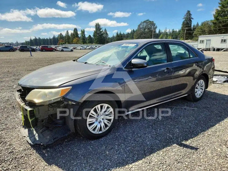 2012 Toyota CAMRY photo
