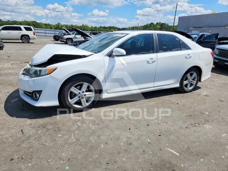 2012 Toyota CAMRY photo
