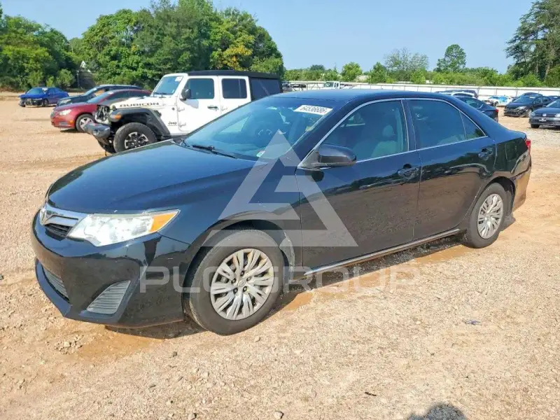 2012 Toyota CAMRY фото