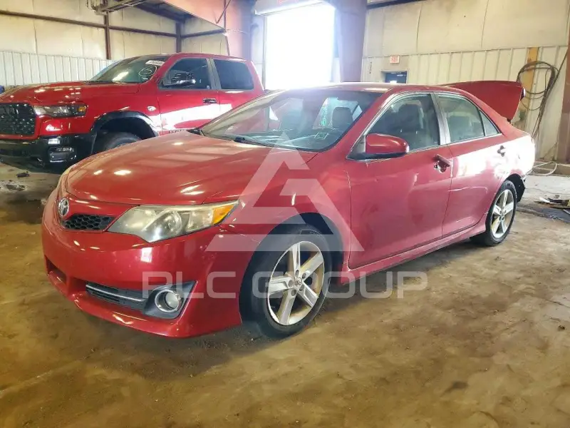 2012 Toyota CAMRY фото
