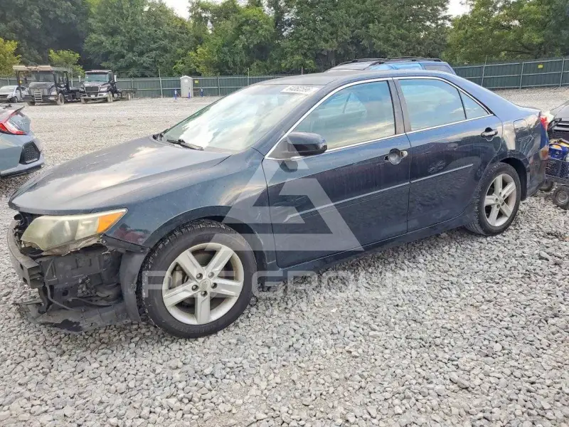 2012 Toyota CAMRY фото