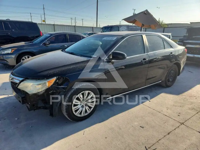 2012 Toyota CAMRY фото