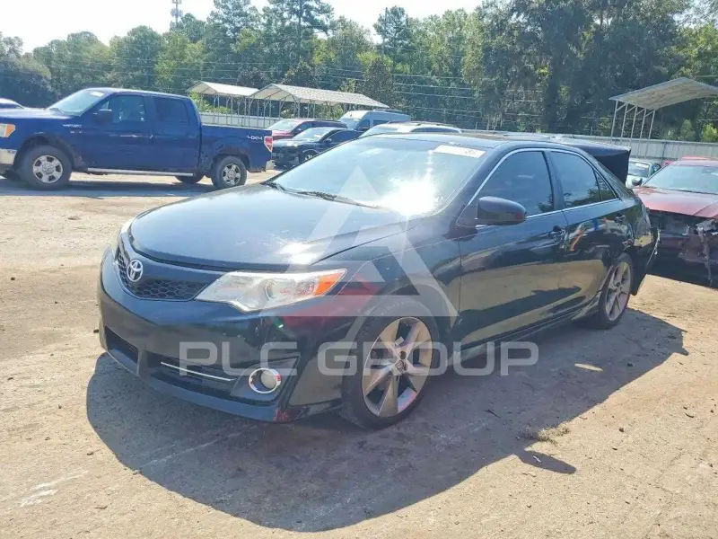 2012 Toyota CAMRY photo