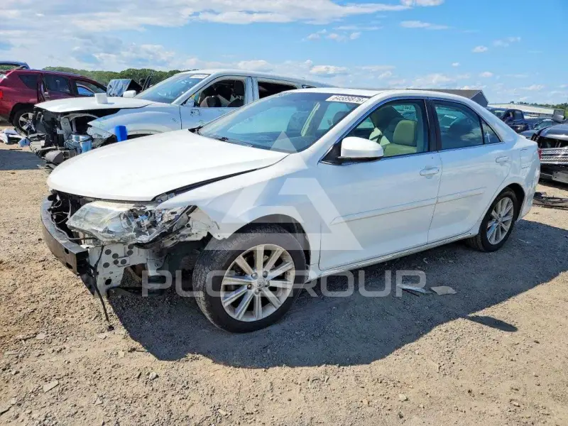 2012 Toyota CAMRY photo