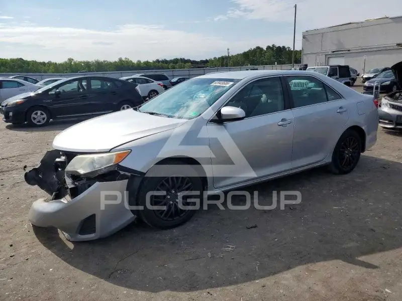2012 Toyota CAMRY photo