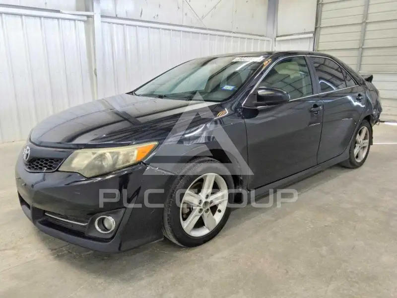 2012 Toyota CAMRY фото