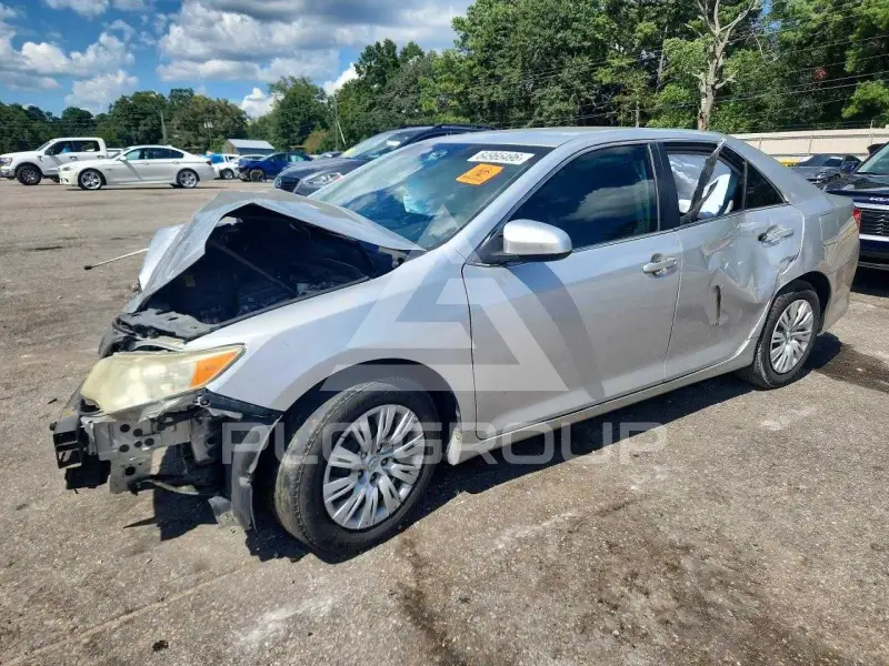 2012 Toyota CAMRY photo