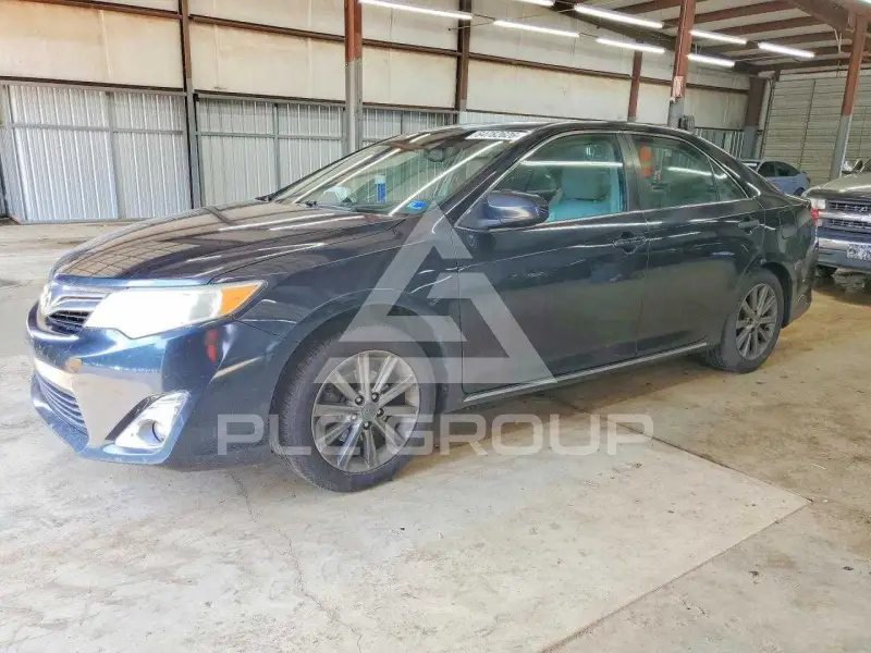 2012 Toyota CAMRY фото