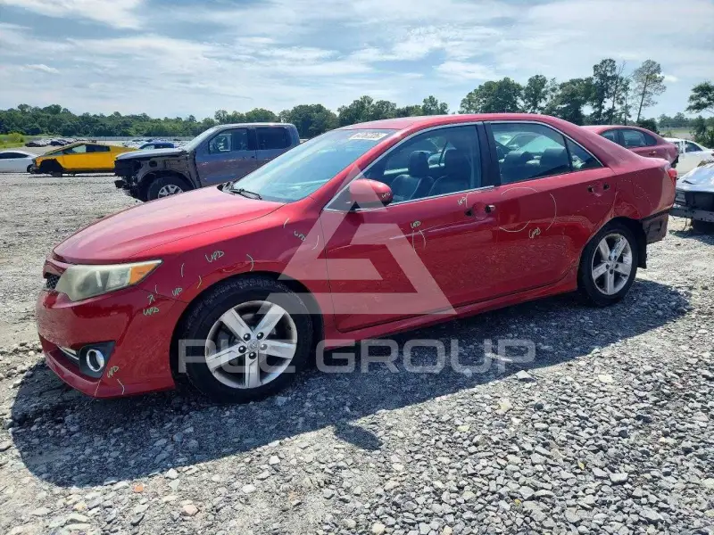 2012 Toyota CAMRY фото