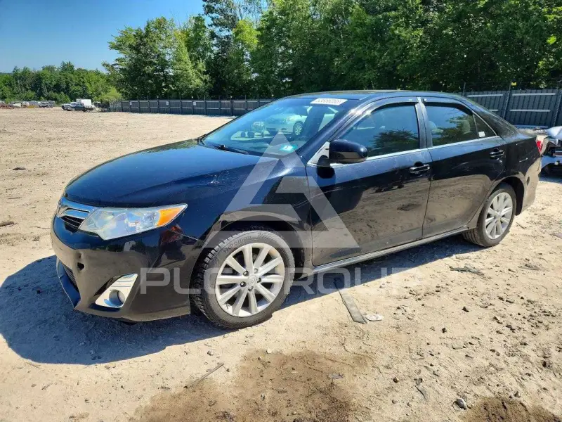 2012 Toyota CAMRY фото